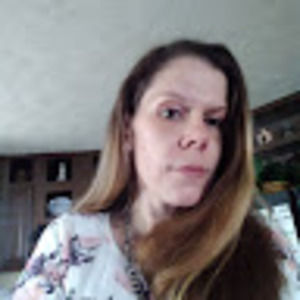 Meet your Posher, Angie